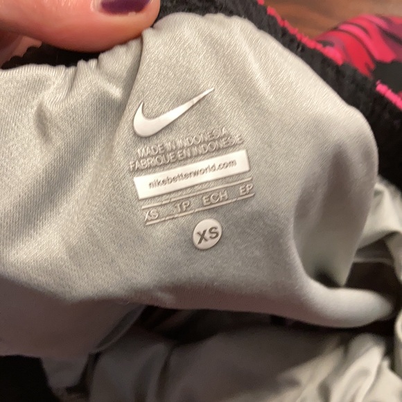 Nike Shorts - Picture 4 of 4